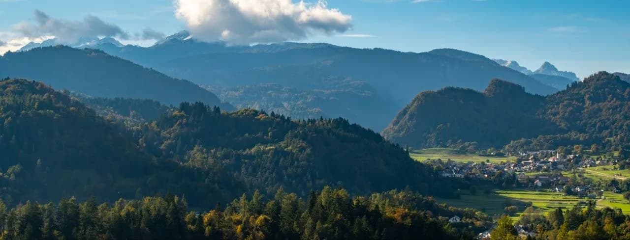 Hravstka - Slovenija — 01